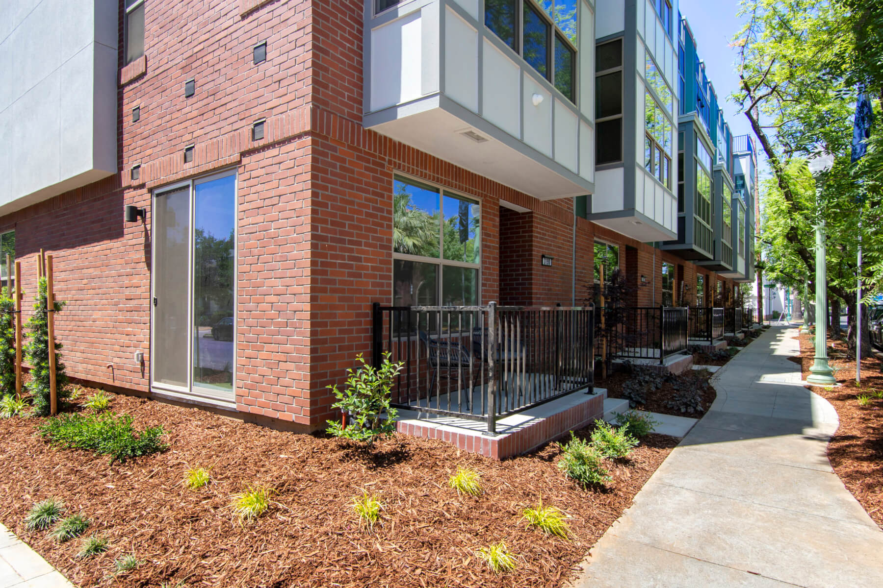 L32 homes in East Sacramento